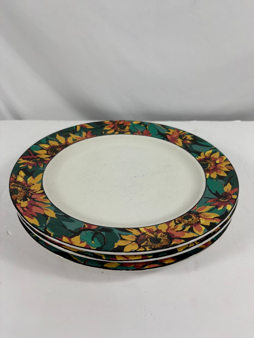 Vitromaster Sunflower Dinner Plate Set of 3 1994 Sue Zipkin